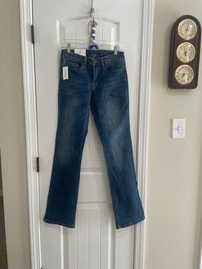 Aeropostale Medium Wash Mid Rise Bootcut Jeans NWT